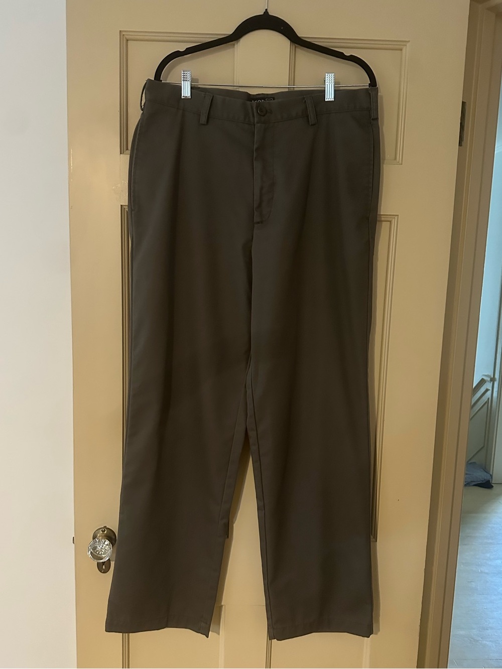 Izod Men's Straight Dress Pants - Olive Green